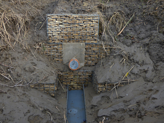 gabion-water-outlet